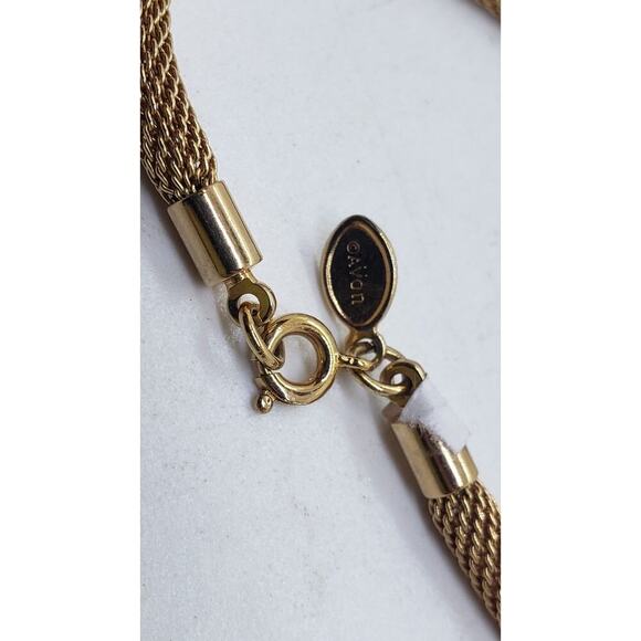 Vintage Avon Gold Tone Hollow Mesh Necklace Curved Bar Rhinestone Accent 1970s - Picture 8 of 9